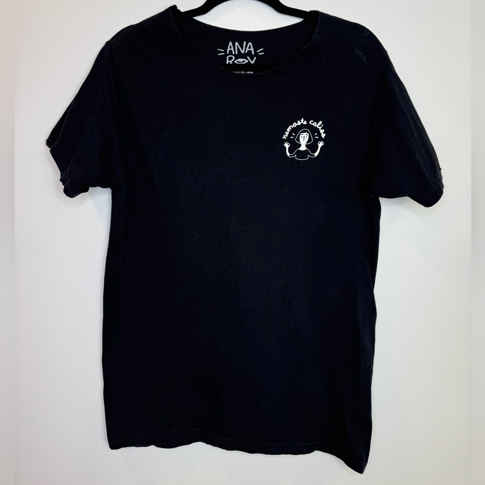 Ana Roy Namaste Black Graphic T-Shirt medium